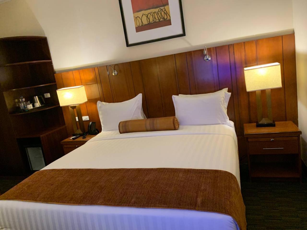 The Hub Hotel Addis Ababa Ngoại thất bức ảnh