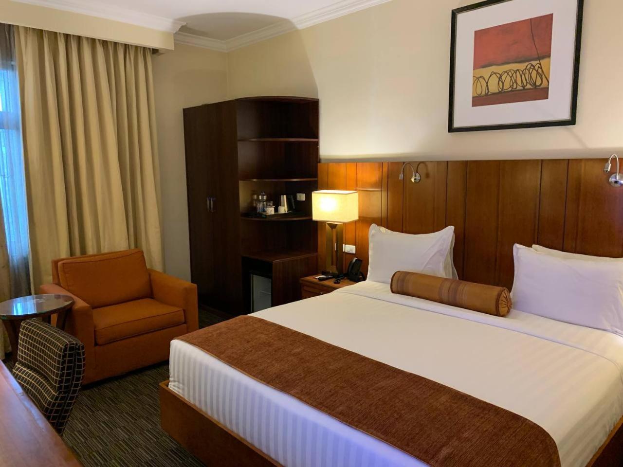 The Hub Hotel Addis Ababa Ngoại thất bức ảnh