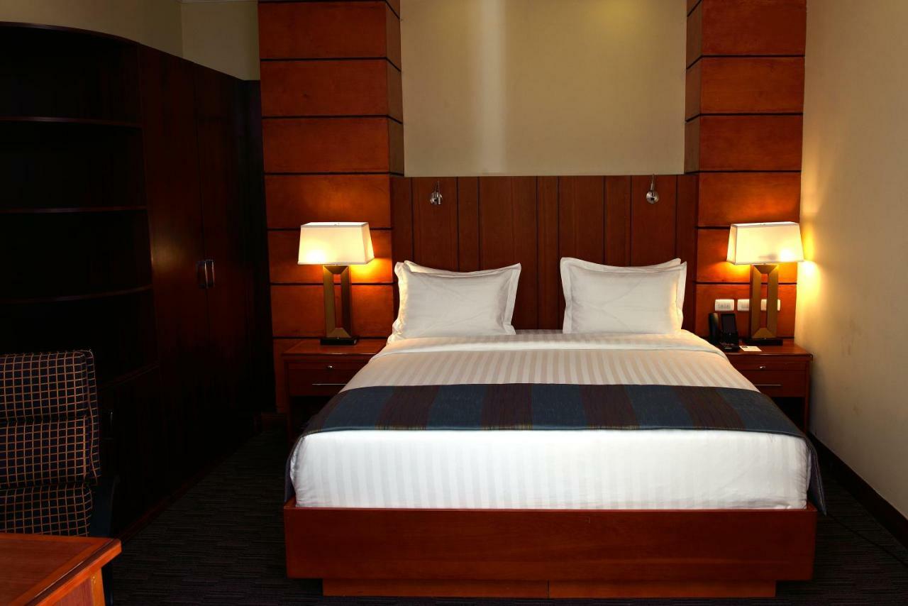 The Hub Hotel Addis Ababa Ngoại thất bức ảnh